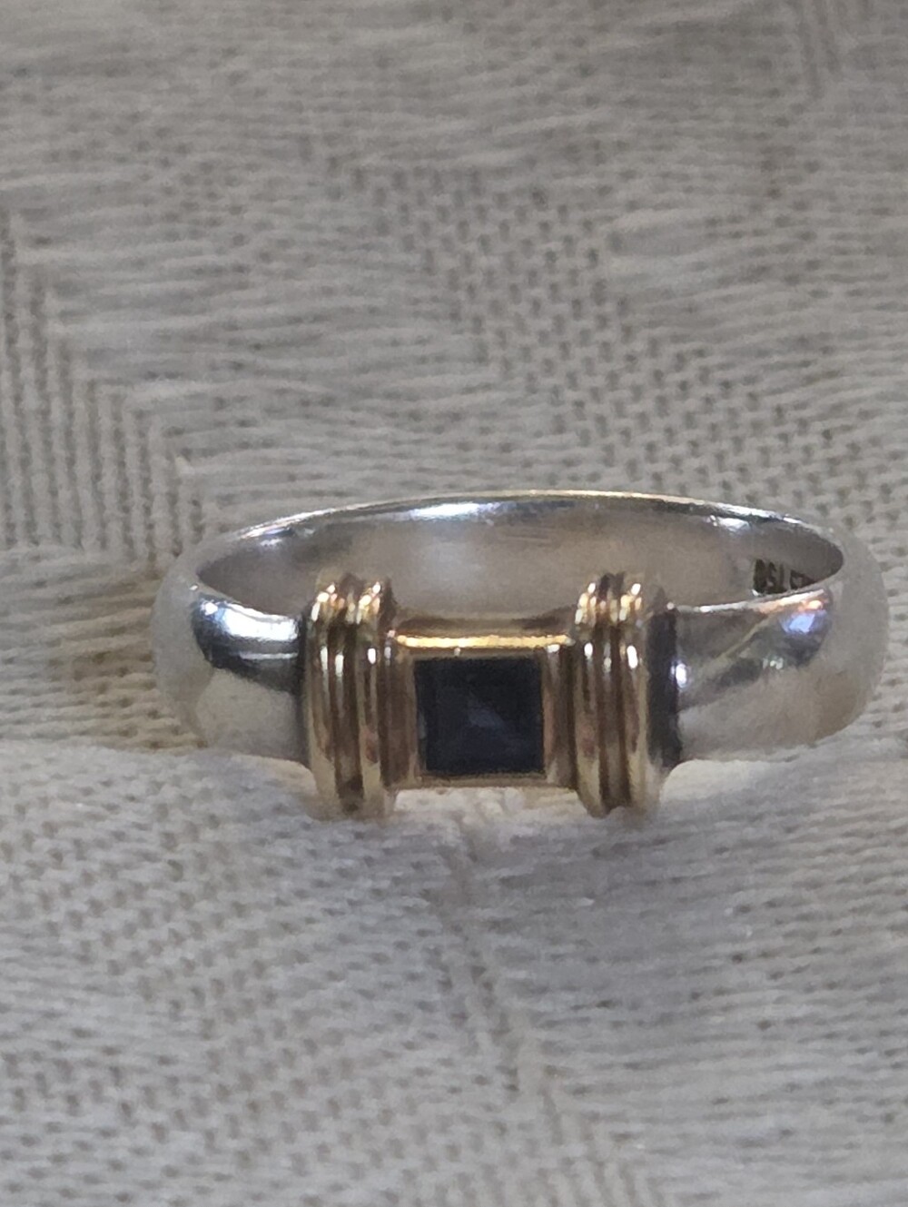 Tiffany & Company Sapphire Ring in Sterling Silver & 18k Gold, Size 4.75